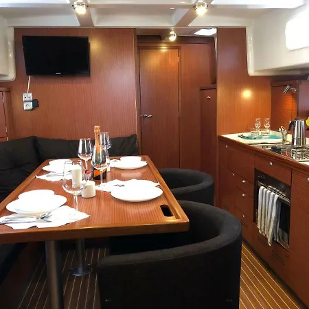 Nautika 1300 Botel *